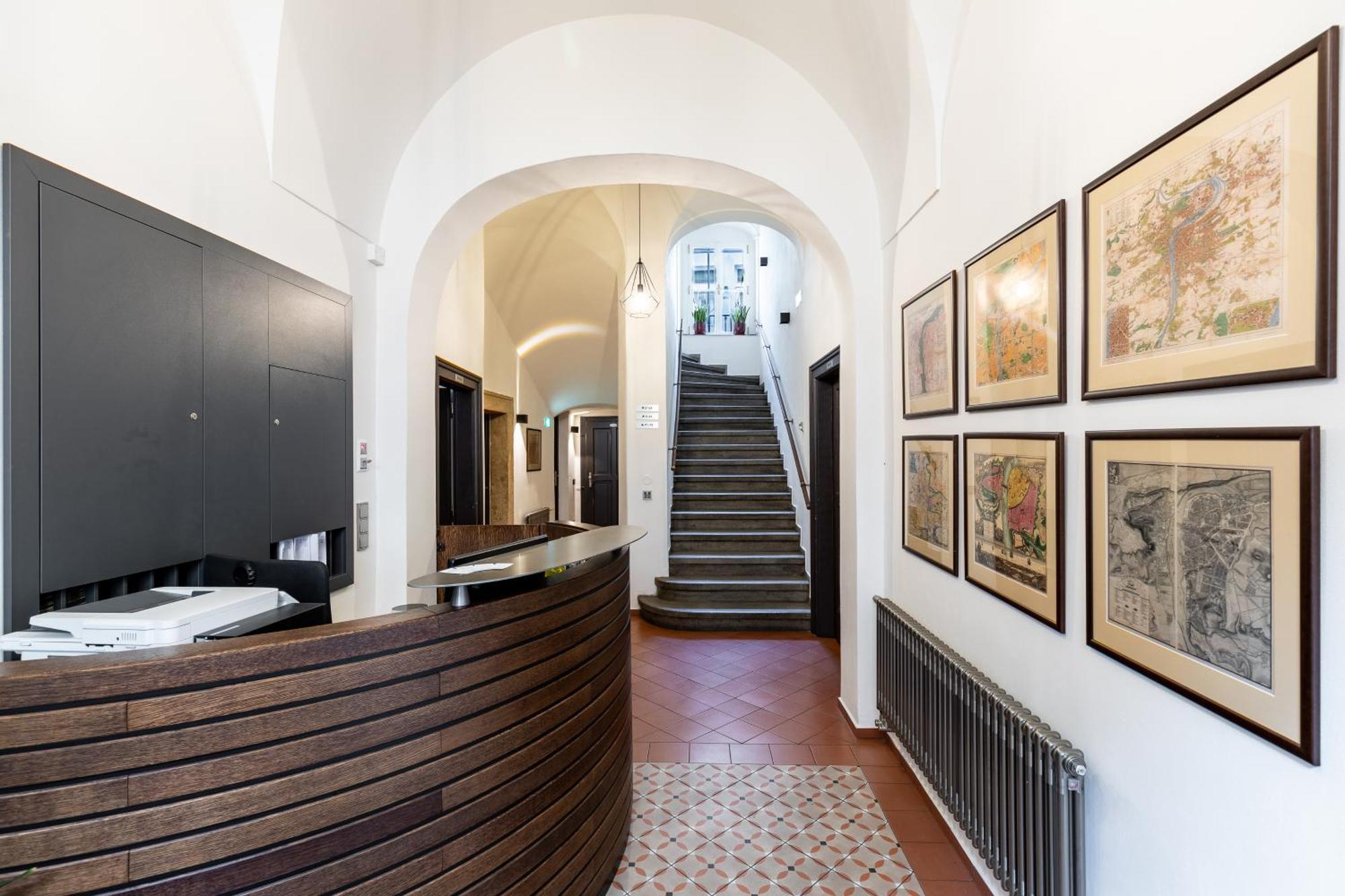 Hotel Ikona Prag Dış mekan fotoğraf