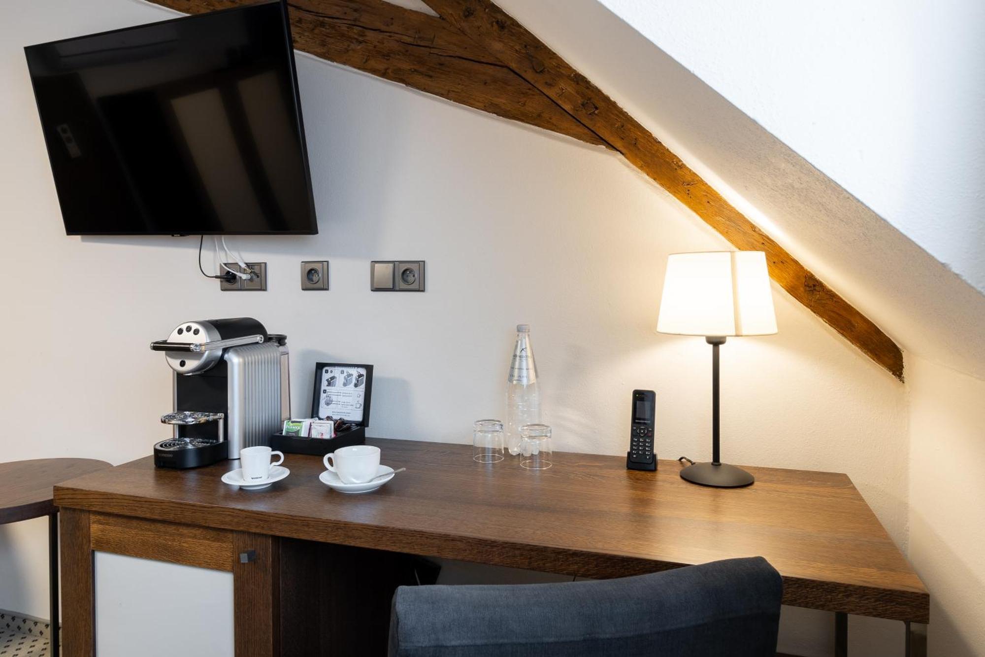 Hotel Ikona Prag Oda fotoğraf